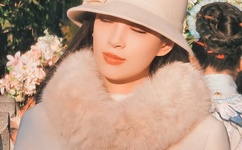 上海情侣网吧门